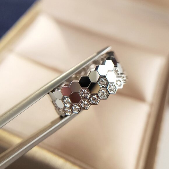 💎 Lovers Exquisite Polygon Beehive Shiny Stone Cocktail Ring Women,INDN8550 - Picture 2 of 3